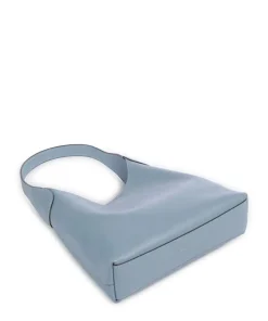 Brooklyn 28 Beuteltasche fein genarbtes Leder hellblau