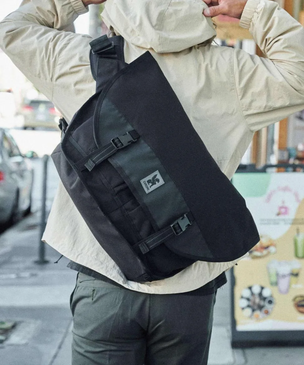 Citizen 24L Kuriertasche 15″ recyceltes Nylon, Plane schwarz