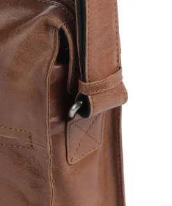 City Cowboy Clark Umhängetasche fein genarbtes Leder cognac