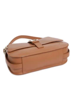 Flow M Handtasche fein genarbtes Leder braun