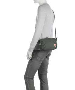 High Coast Umhängetasche recyceltes Polyamid dunkelgrün