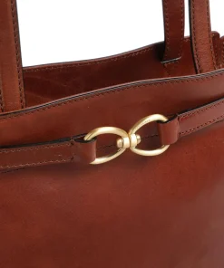 Isotta Schultertasche fein genarbtes Rindsleder braun