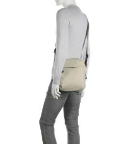 Japan RE Oyabe RE Umhängetasche recyceltes Nylon beige