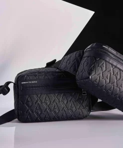 Liam Umhängetasche Lederimitat schwarz