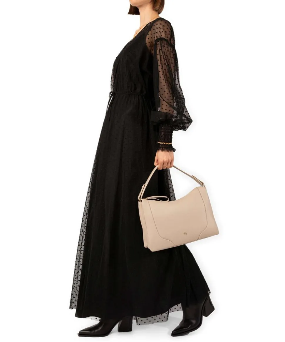 Mara M Beuteltasche genarbtes Rindsleder beige