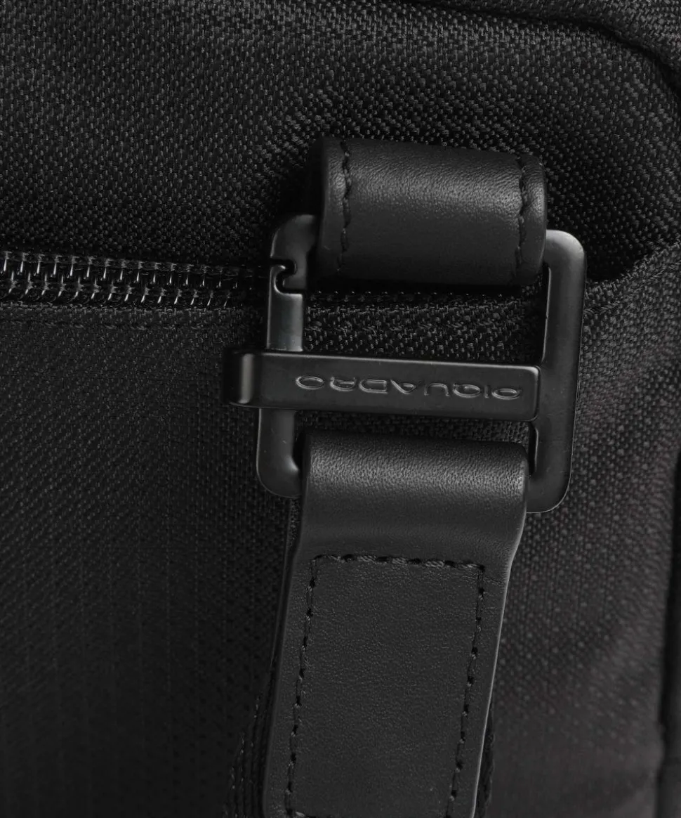 Wollem Umhängetasche 10″ recyceltes Polyester schwarz