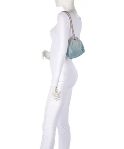 Zalina Schultertasche Aluminium hellblau