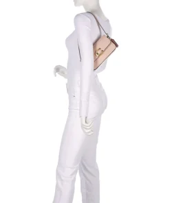 Zoe Schultertasche fein genarbtes Rindsleder powder