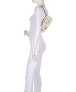 Zoe Small Schultertasche genarbtes Rindsleder elfenbein